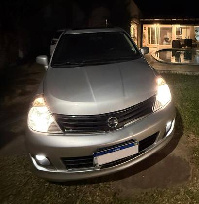 NISSAN TIIDA 1.8 SL 16V FLEX 4P MANUAL